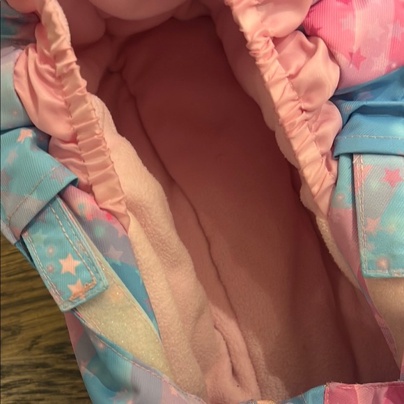 Colorful Kids' Snowsuit with Heart Accents - Picture 3 of 12